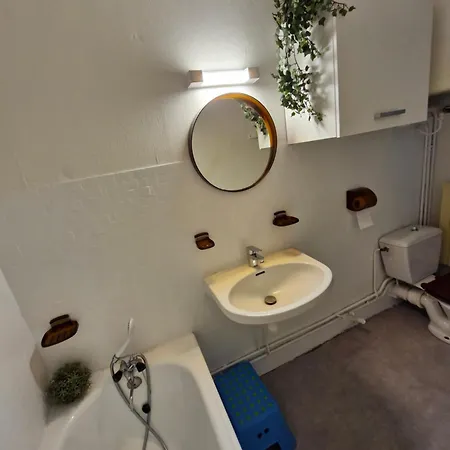 - Pleine - 1 Avenue Des Pays De Monts - 1-1