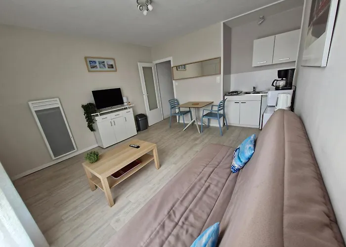 - Pleine - 1 Avenue Des Pays De Monts - 1-1